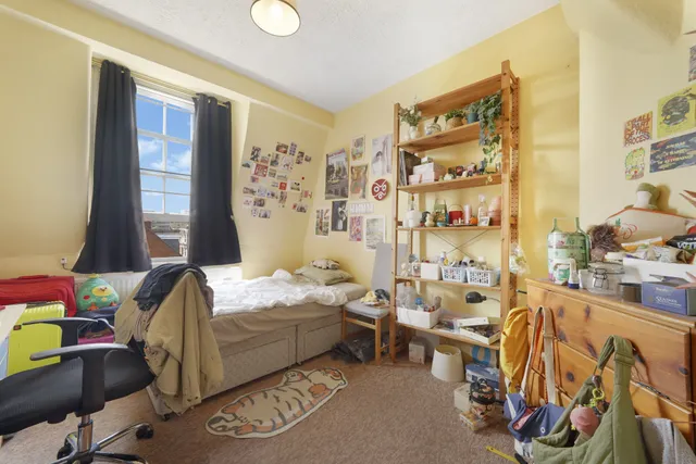 Hunter Street, London, WC1N