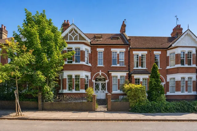 Granville Gardens, Ealing, W5