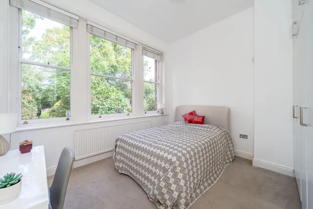 Fordwych Road, London, NW2