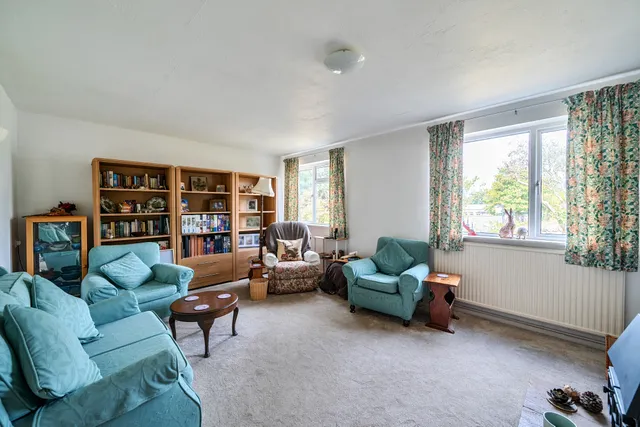 Vatch lane, Eastcombe, GL6