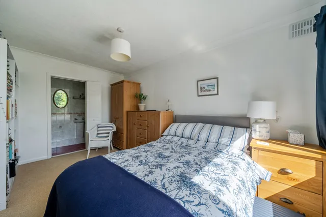 Milner Road, Caterham, CR3