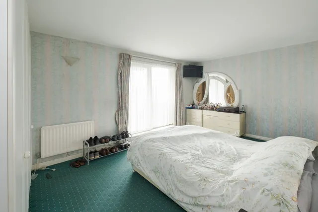 Admiral Walk, London, W9