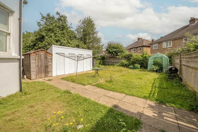 Grove Crescent, Kingston Upon Thames, KT1