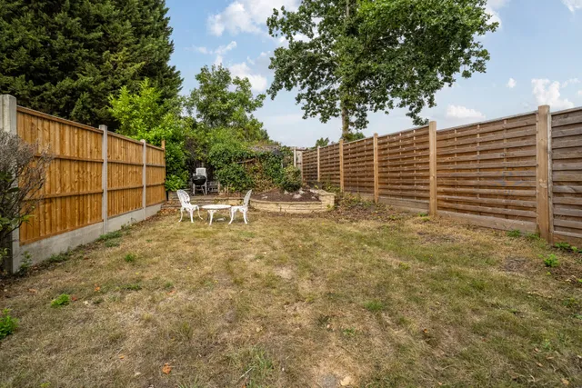 Charters Way, Sunningdale, SL5