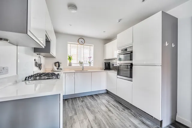 Goodwood Road, Edenbridge, TN8