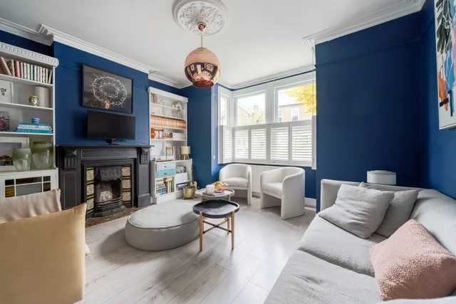 Atbara Road, Teddington, TW11