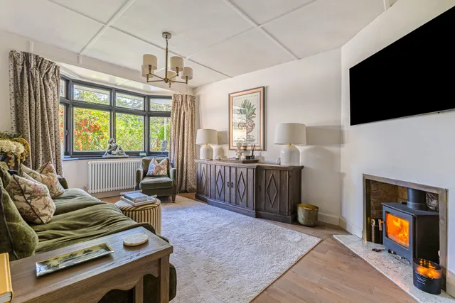 St. Martins Avenue, Epsom, KT18
