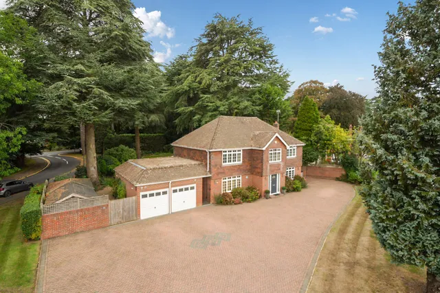 Westminster Close, High Wycombe, HP11