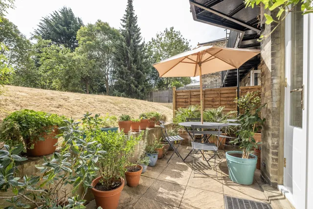 Putney Hill, London, SW15