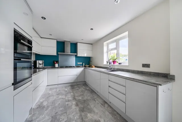 Gibson Road, Chichester, PO20