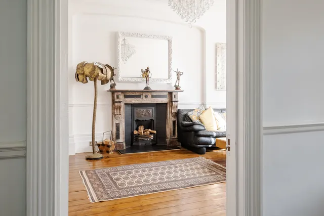 Church Crescent, London, N10