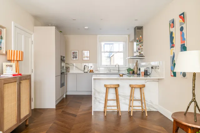 Wardo Avenue, London, SW6