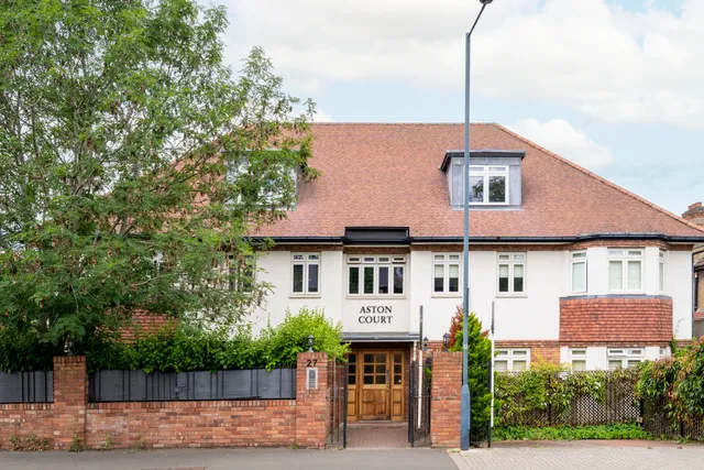 Aylestone Avenue, London, NW6