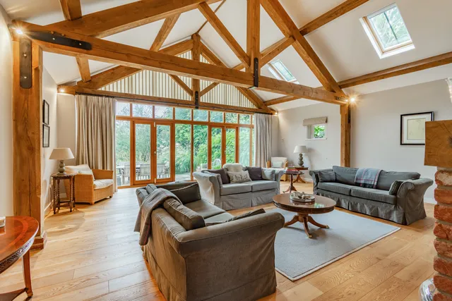 South Town Road, Alton, GU34