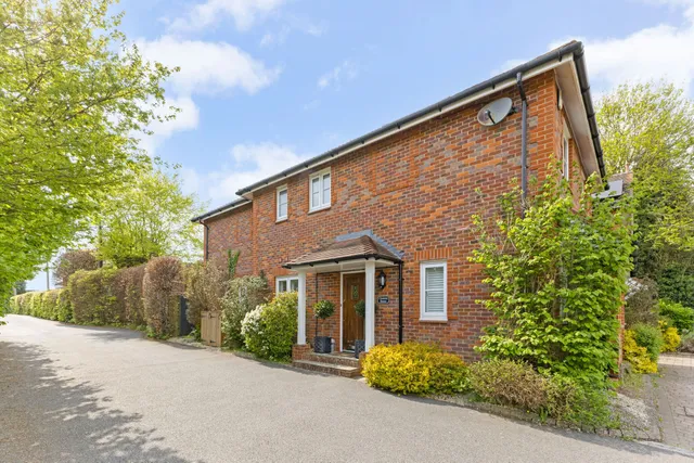 Windmill Lane, Bledlow Ridge, HP14