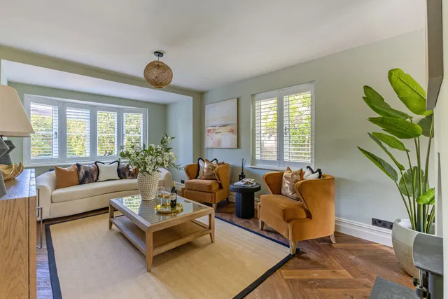 Denmans Close, Lindfield, RH16