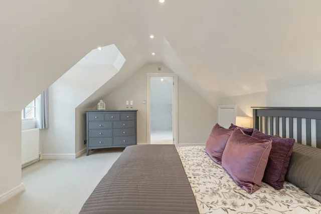 Hatching Green, Harpenden, AL5