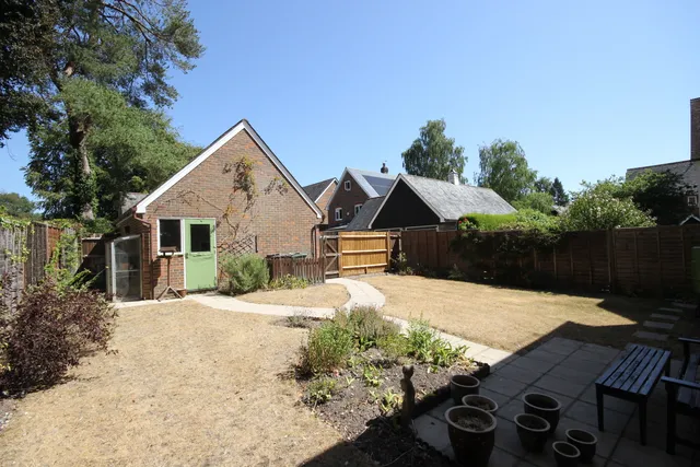 High Street, Selborne, GU34