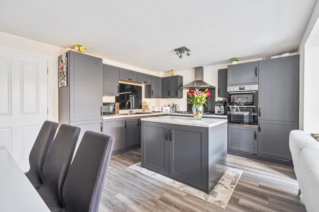 Montgomery Avenue, Aldershot, GU11