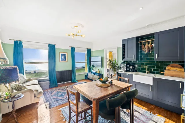 Brunswick Terrace, Hove, BN3