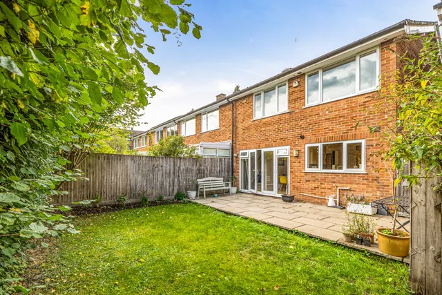 Trafford Close, Great Missenden, HP16