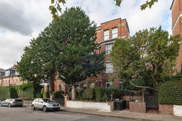 Crouch Hill, London, N4
