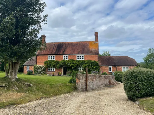Church Road, Great Cheverell, SN10
