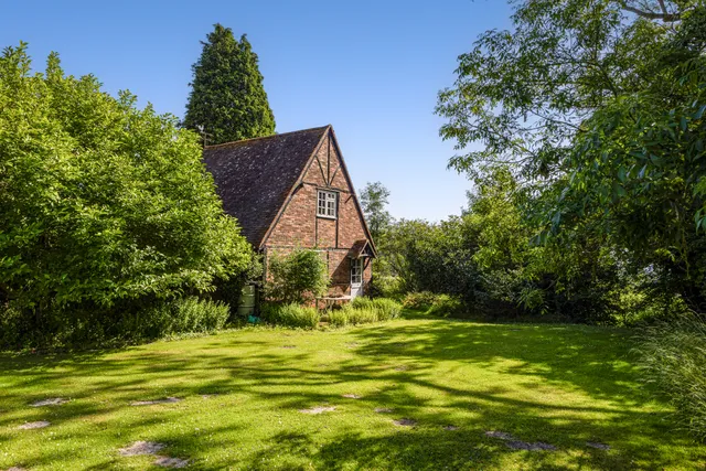 Worldham Hill, East Worldham, GU34