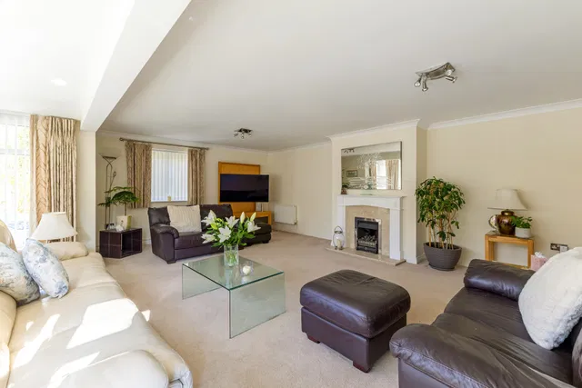 Ashburn Place, Fordingbridge, SP6