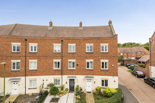 Shearwater Road, Hemel Hempstead, HP3