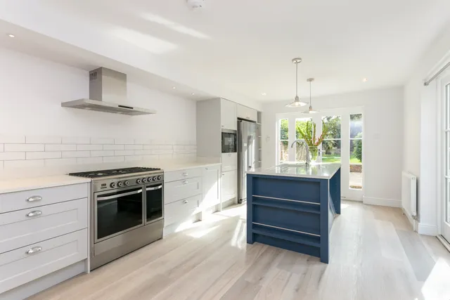 The Crescent, Maidenhead, SL6