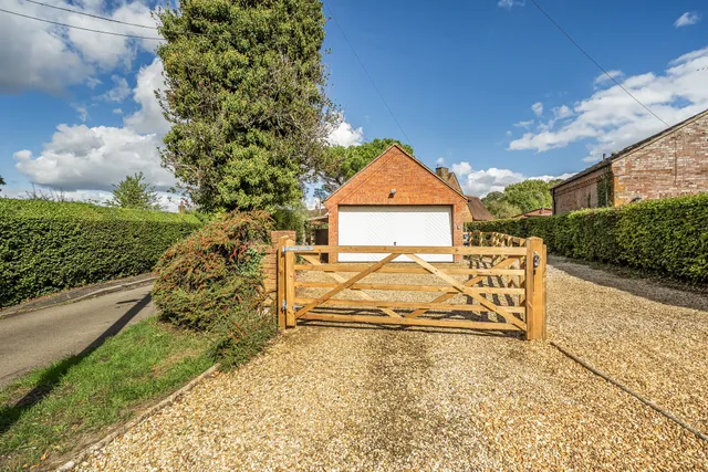 Keys Lane, Priors Marston, CV47