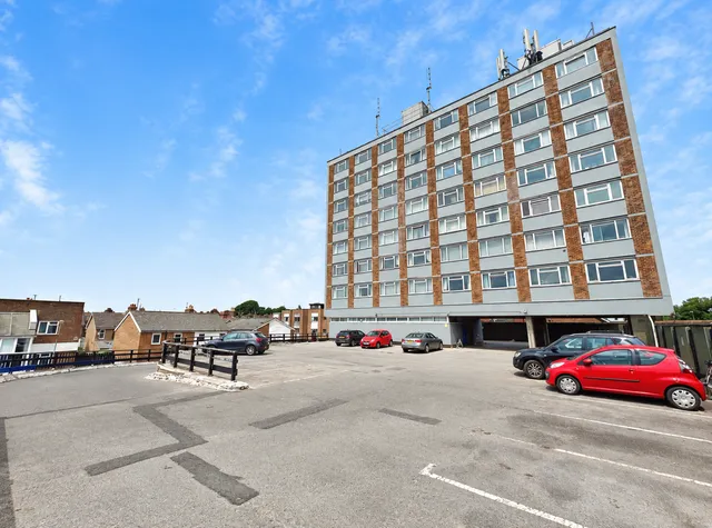 Gower Road, Haywards Heath, RH16