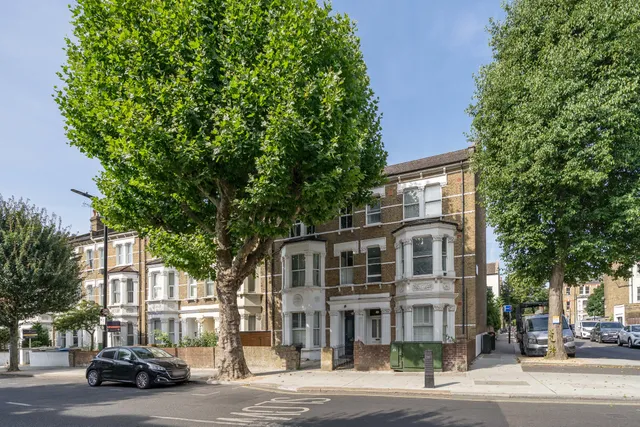 Fernhead Road, London, W9