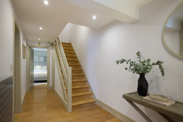 Hatherley Grove, London, W2