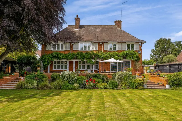 Uxbridge Road, Rickmansworth, WD3