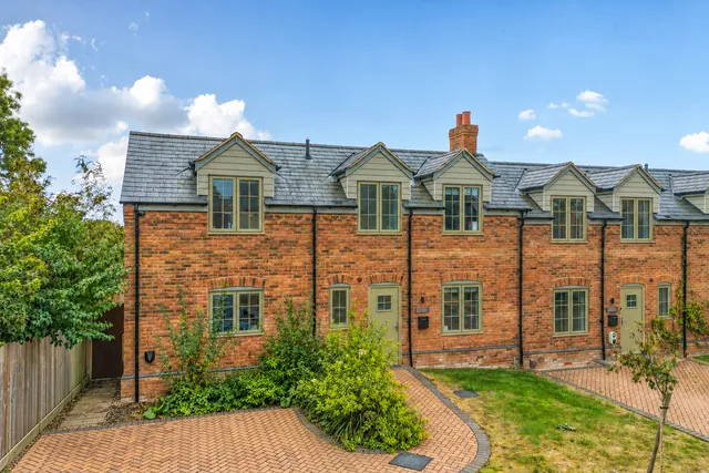 Gravel Pit Lane, Kidlington, OX5