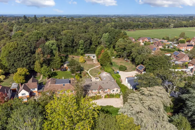 Harts Lane, Newbury, RG20