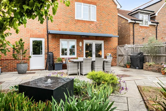 Priors Orchard, Emsworth, PO10