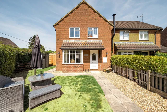 Small Street, Chirton, SN10