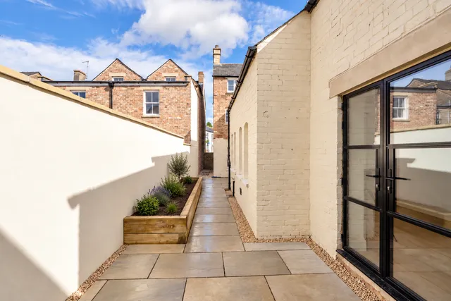 Watermoor Road, Cirencester, GL7