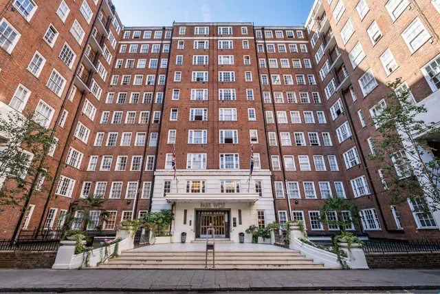 Edgware Road, London, W2