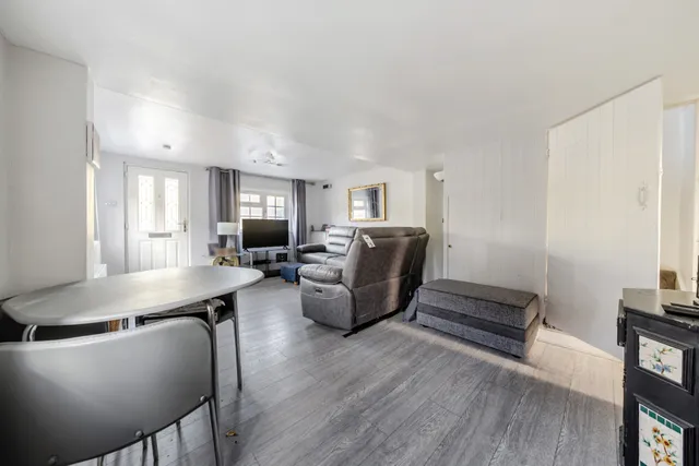 Copthall Green, Waltham Abbey, EN9
