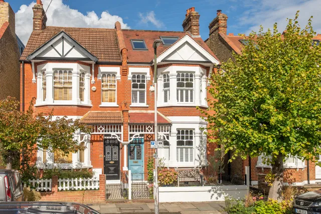 Craven Gardens, London, SW19