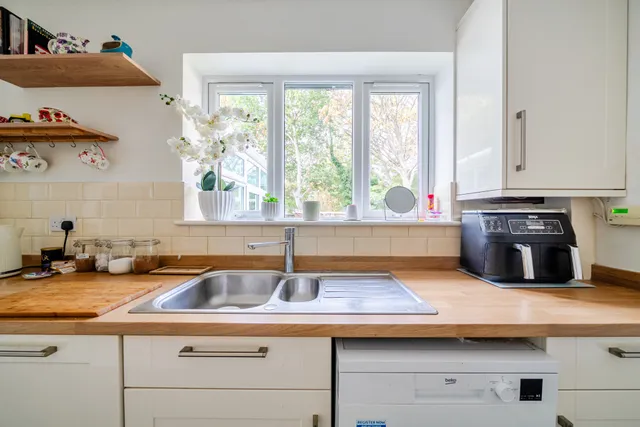 Rosebank, Epsom, KT18