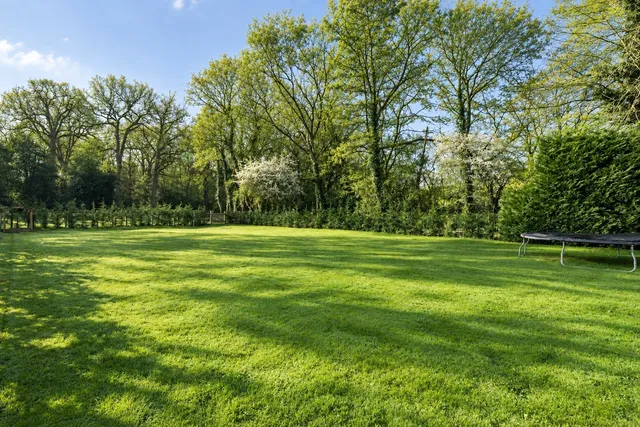 Warbrook Lane, Eversley, RG27