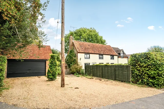 Crocketts Lane, Lee Common, HP16