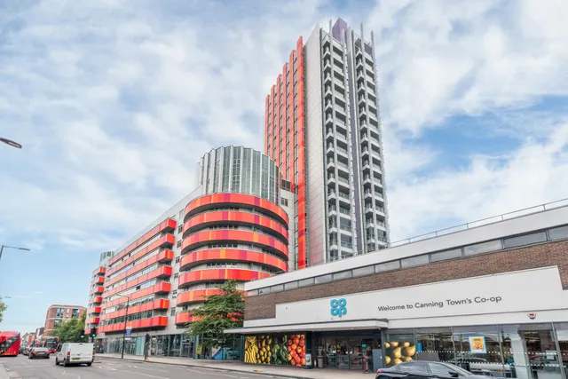 Barking Road, London, E16