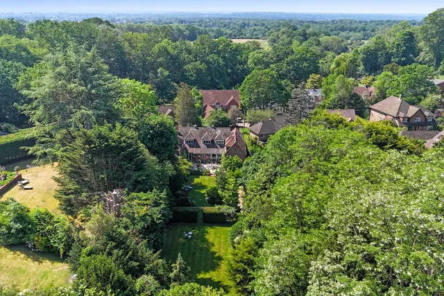 Manor Park, Chislehurst, BR7