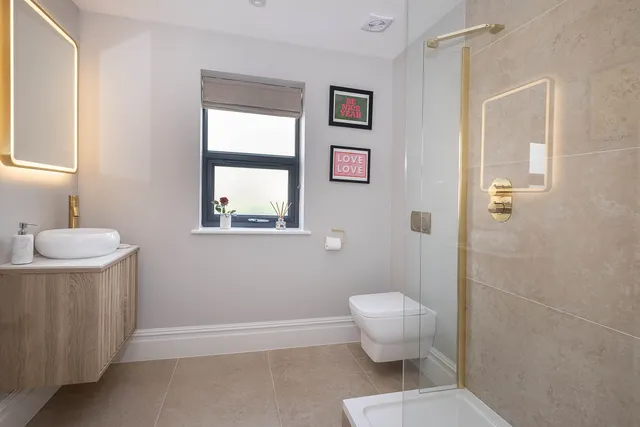 Claremont Road, Teddington, TW11